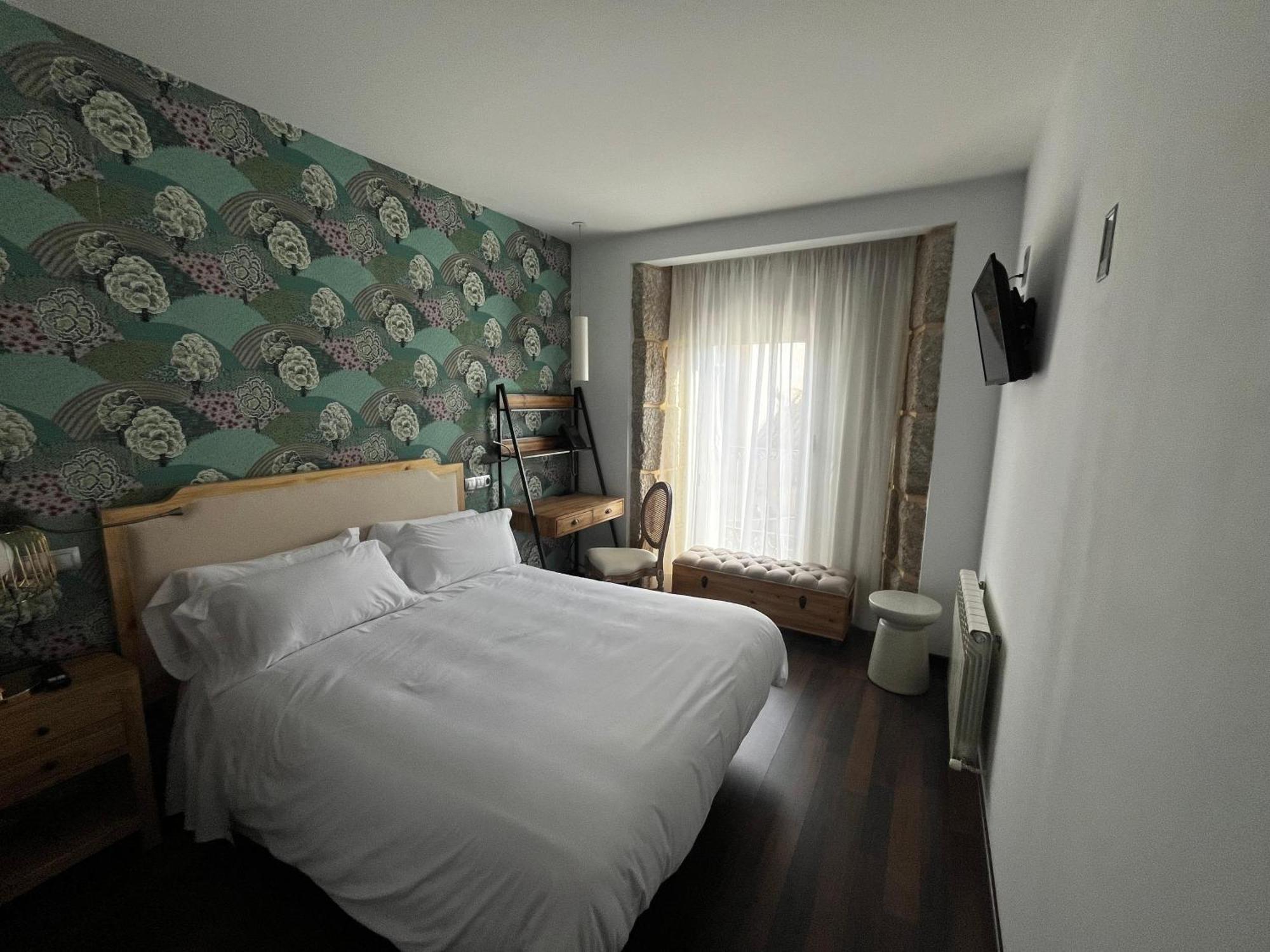 Christine Boutique Hotel El Barraco Екстериор снимка