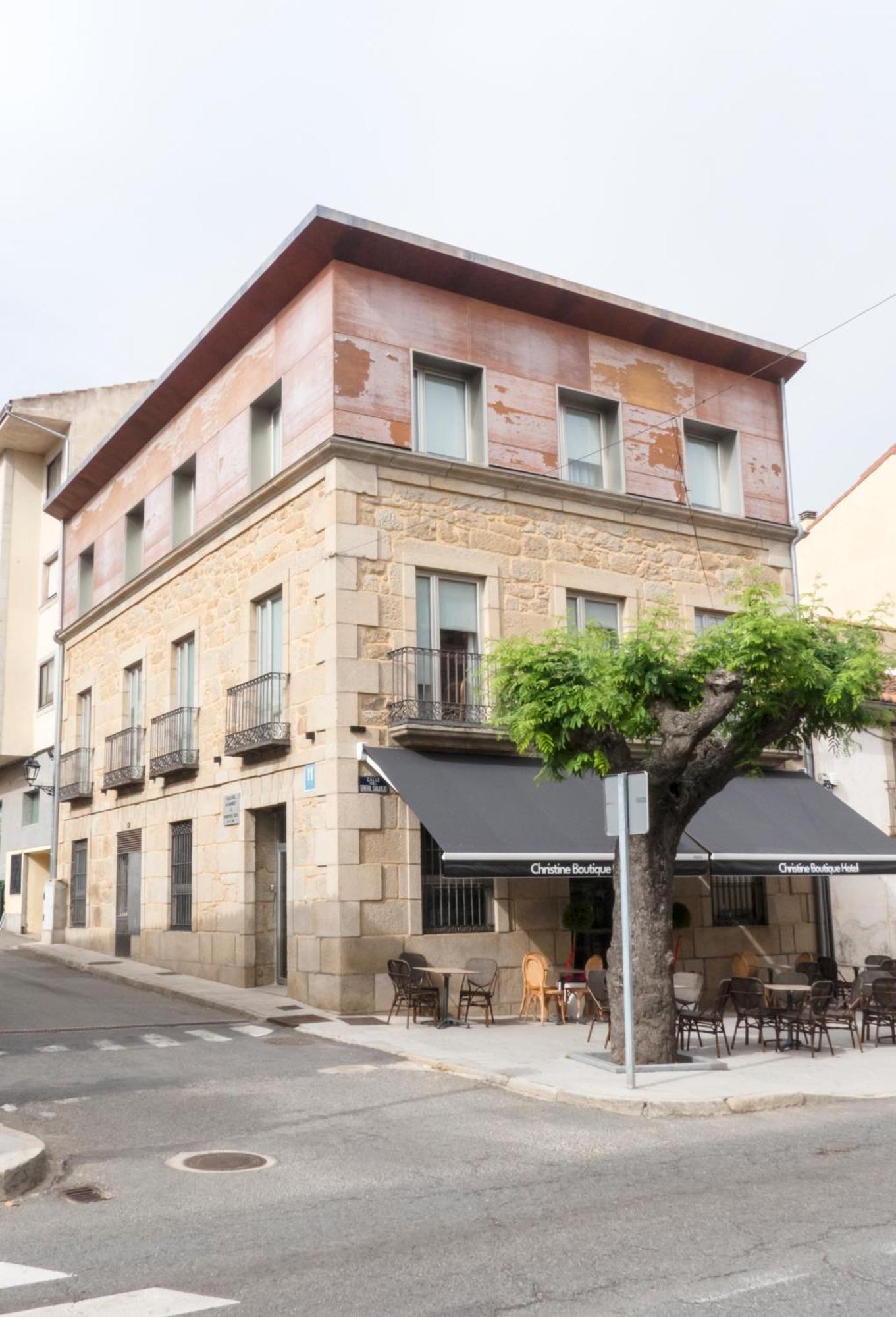 Christine Boutique Hotel El Barraco Екстериор снимка
